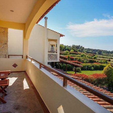Sani Beach Villa Екстер'єр фото