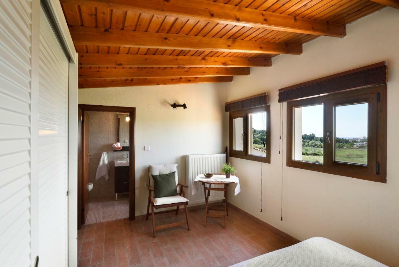 Sani Beach Villa Екстер'єр фото