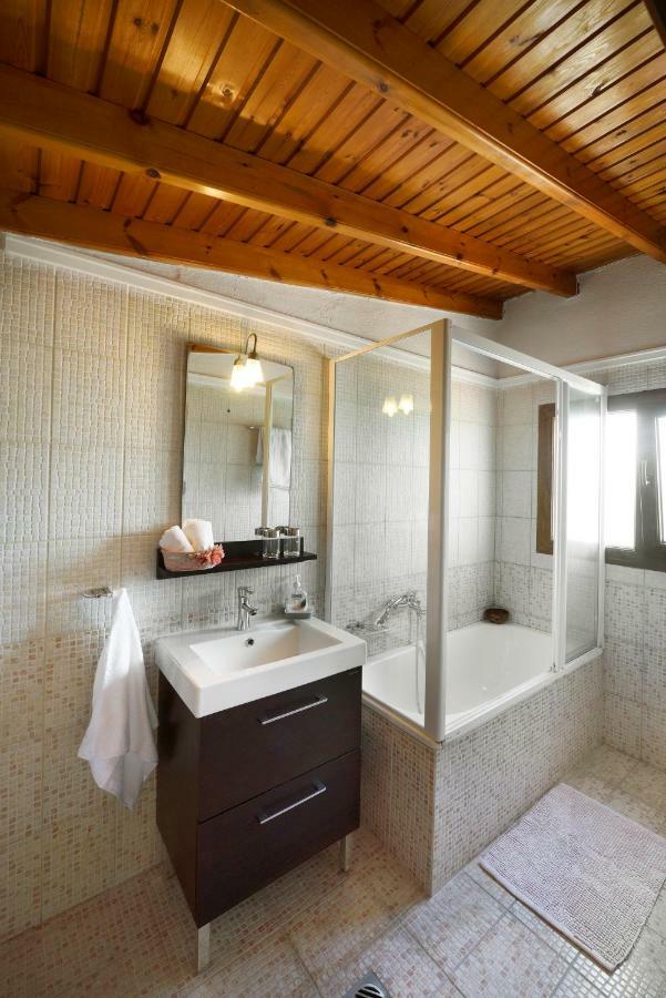 Sani Beach Villa Екстер'єр фото