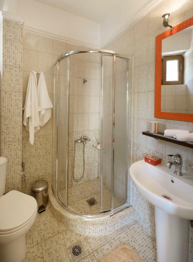 Sani Beach Villa Екстер'єр фото