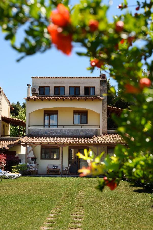 Sani Beach Villa Екстер'єр фото